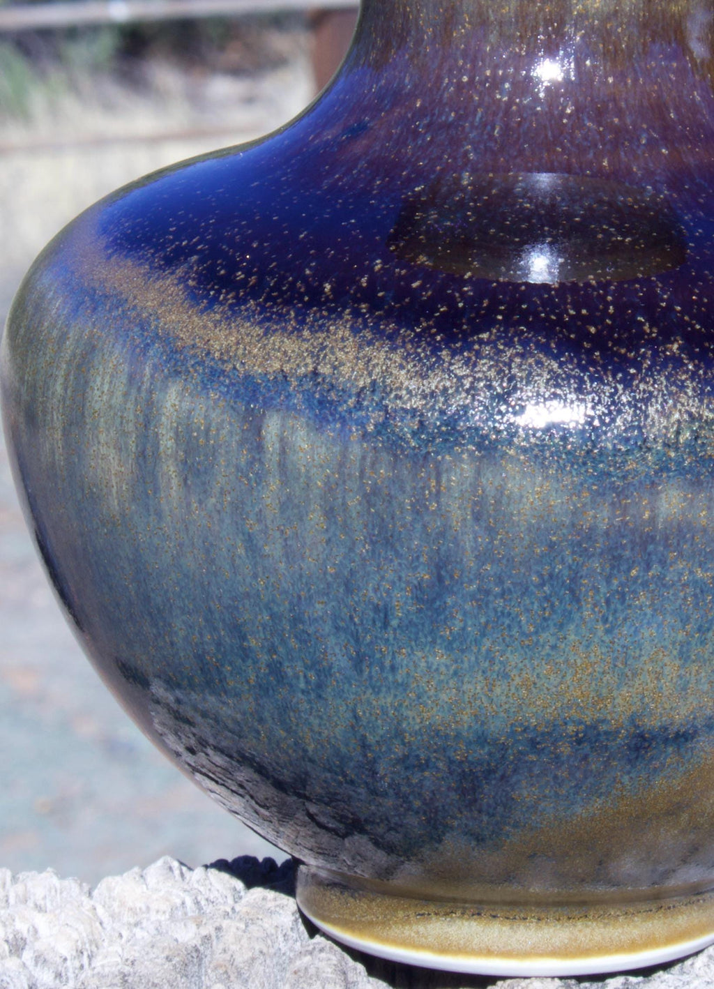 Color Winds Spring Vase