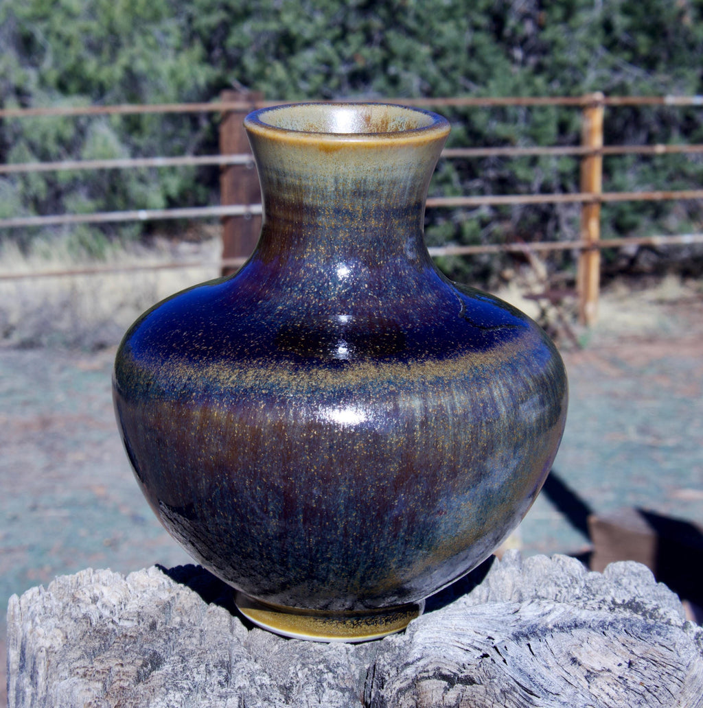Color Winds Spring Vase