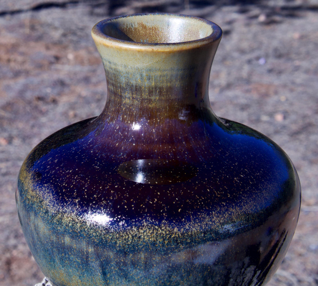 Color Winds Spring Vase